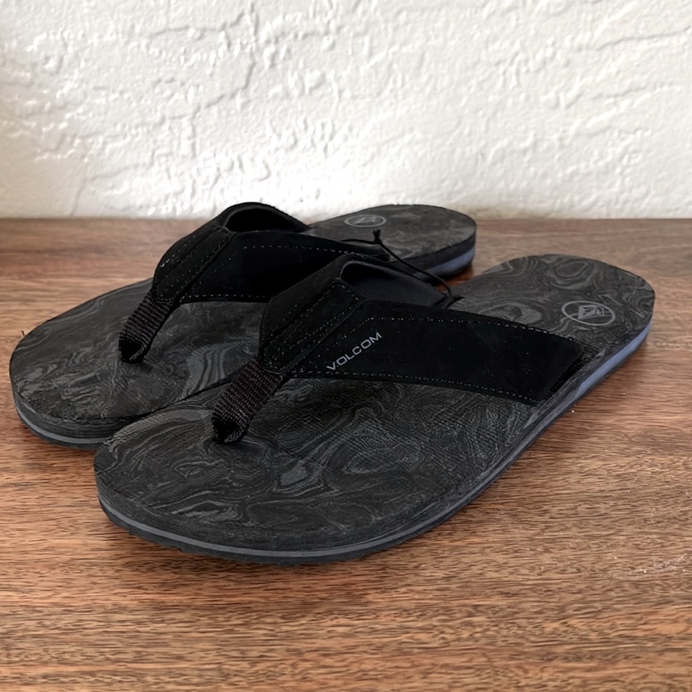 NWOT Volcom Victor Sandal - Picture 6 of 14